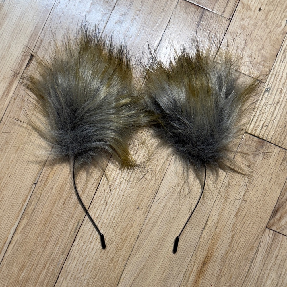Faux Fur bunny fox ears Pom Pom furry Headband